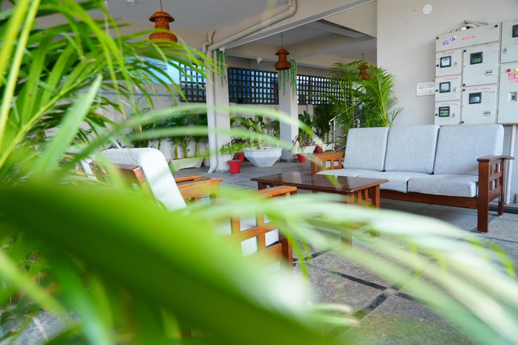 Hotel Urban Sleep Airport Zone Shamshabad Exterior foto